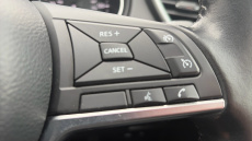 Nissan Qashqai 1.3 DiG-T N-Connecta 5dr Petrol Hatchback